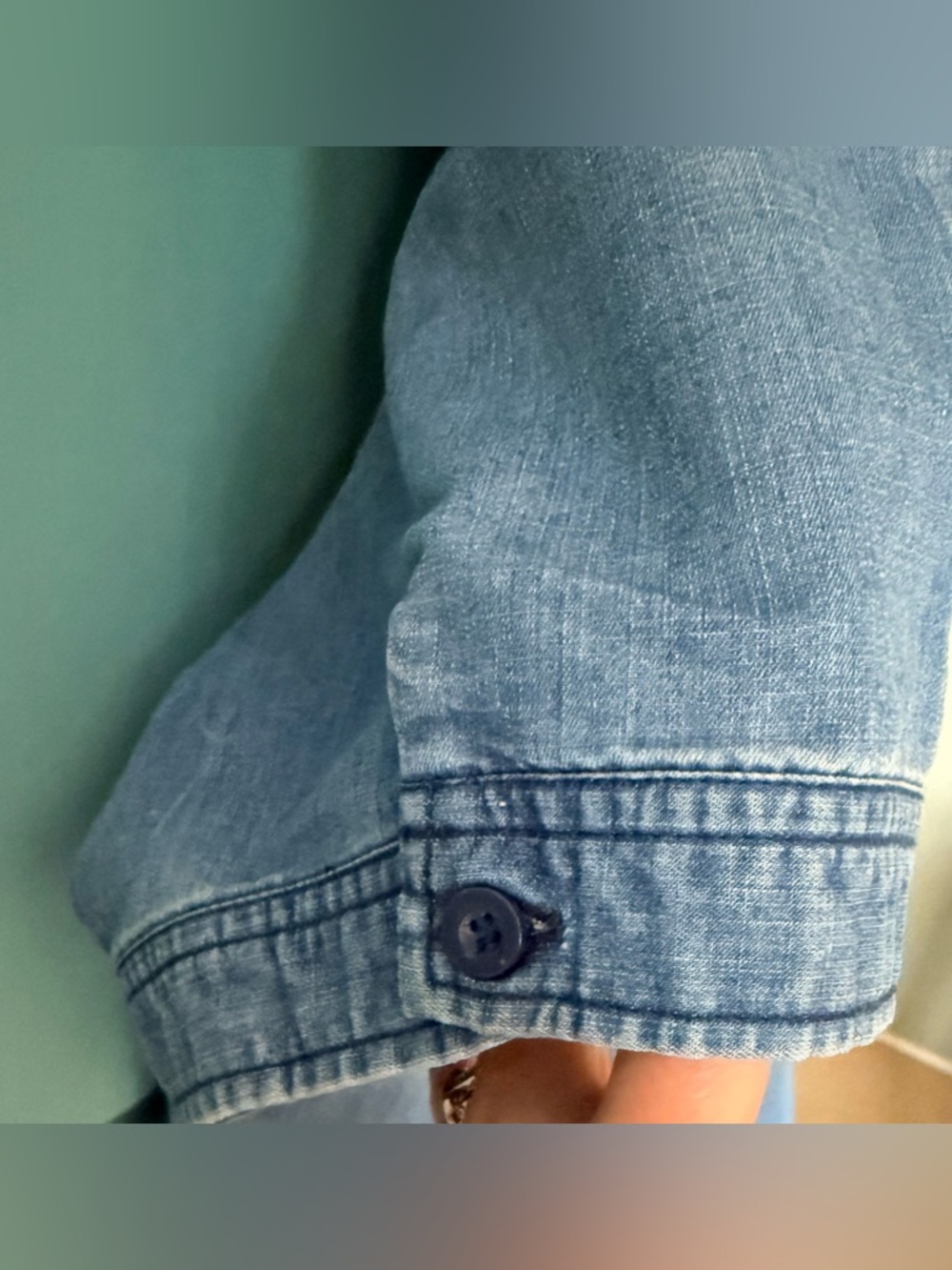 Women's Denim Blouse - Picture 3 of 5